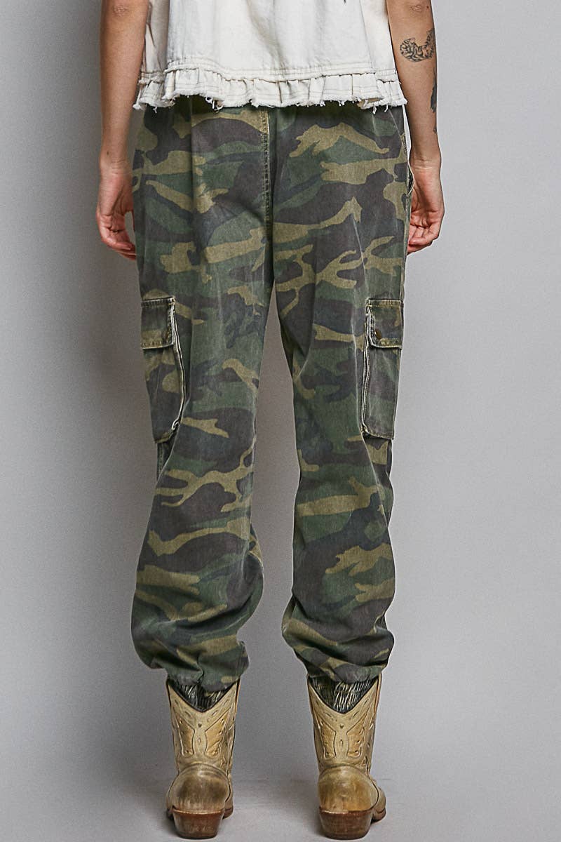 Pol Clothing - Wholesale Pants - Women's - Pocket detailed Camo Jogger Pant2