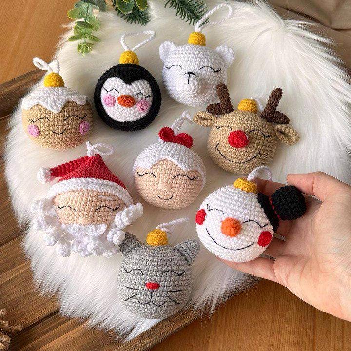 Crochet Christmas Tree Decorations, Treetoy, Bear, Reindeer for wholesale by TOMOPOD LLC