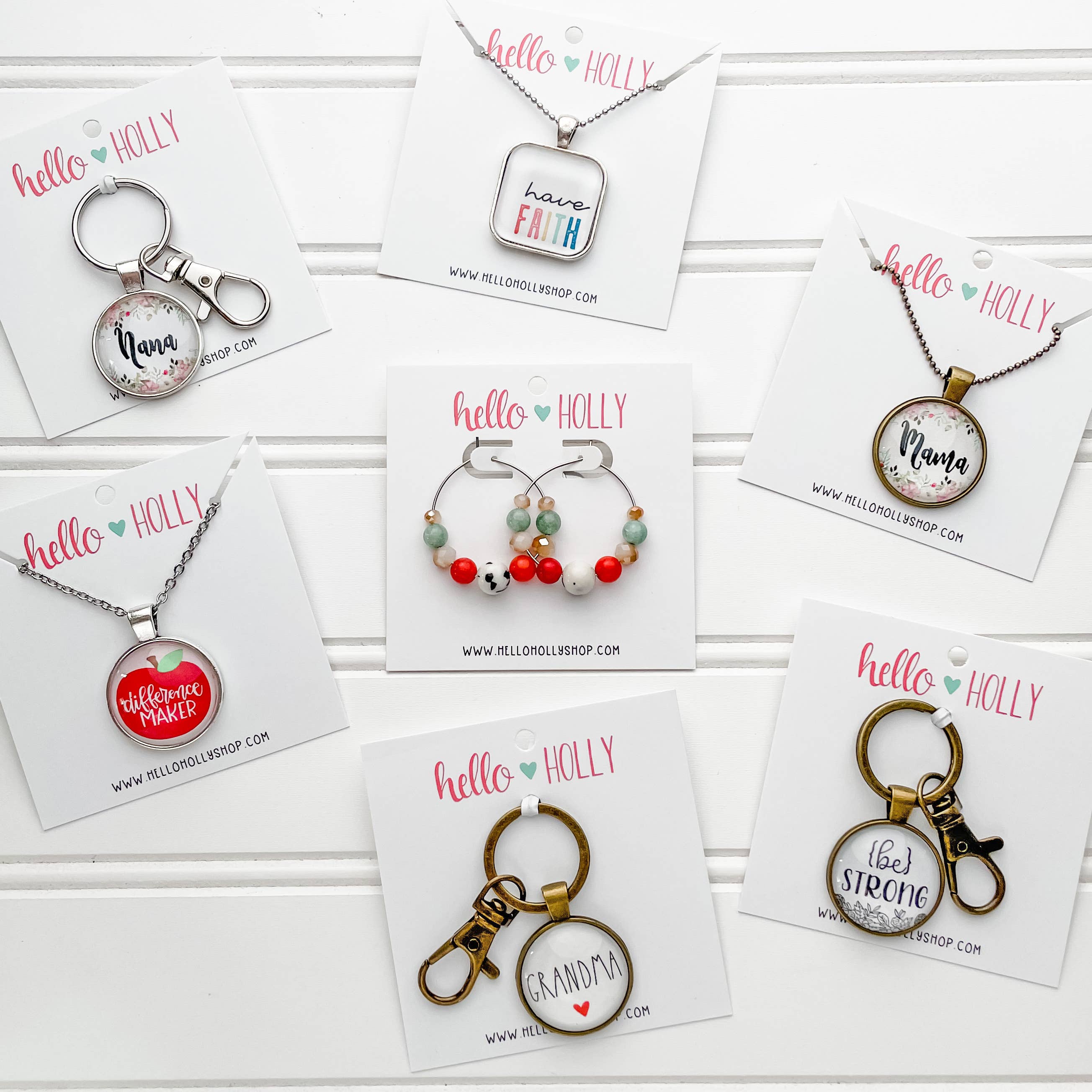 Hello Holly Shop - Wholesale Keychain - Women's - Do Good Keychain6