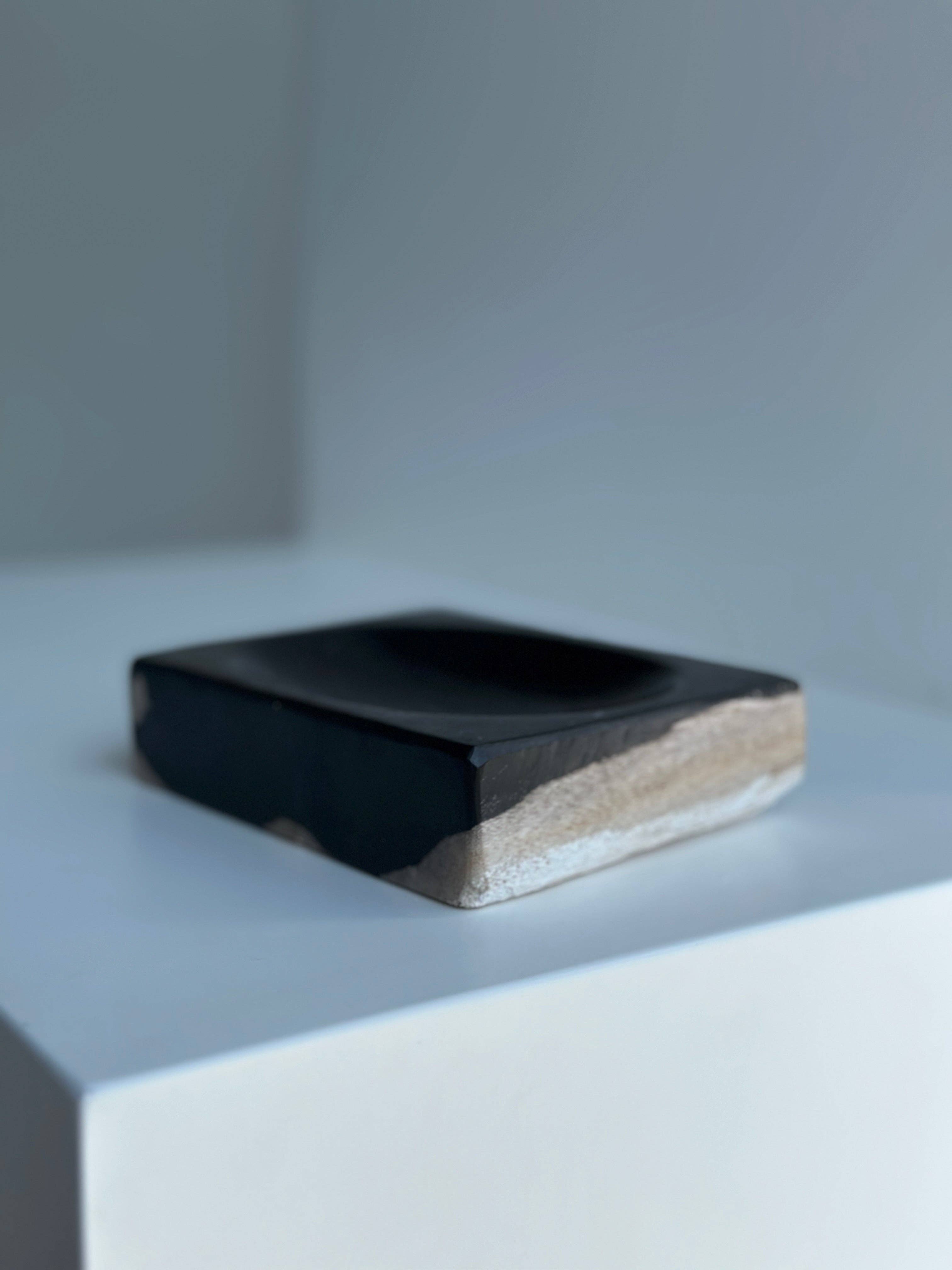 Office Objets - Wholesale Bath Soap Dish - Petrified wood soap dish with white underside25