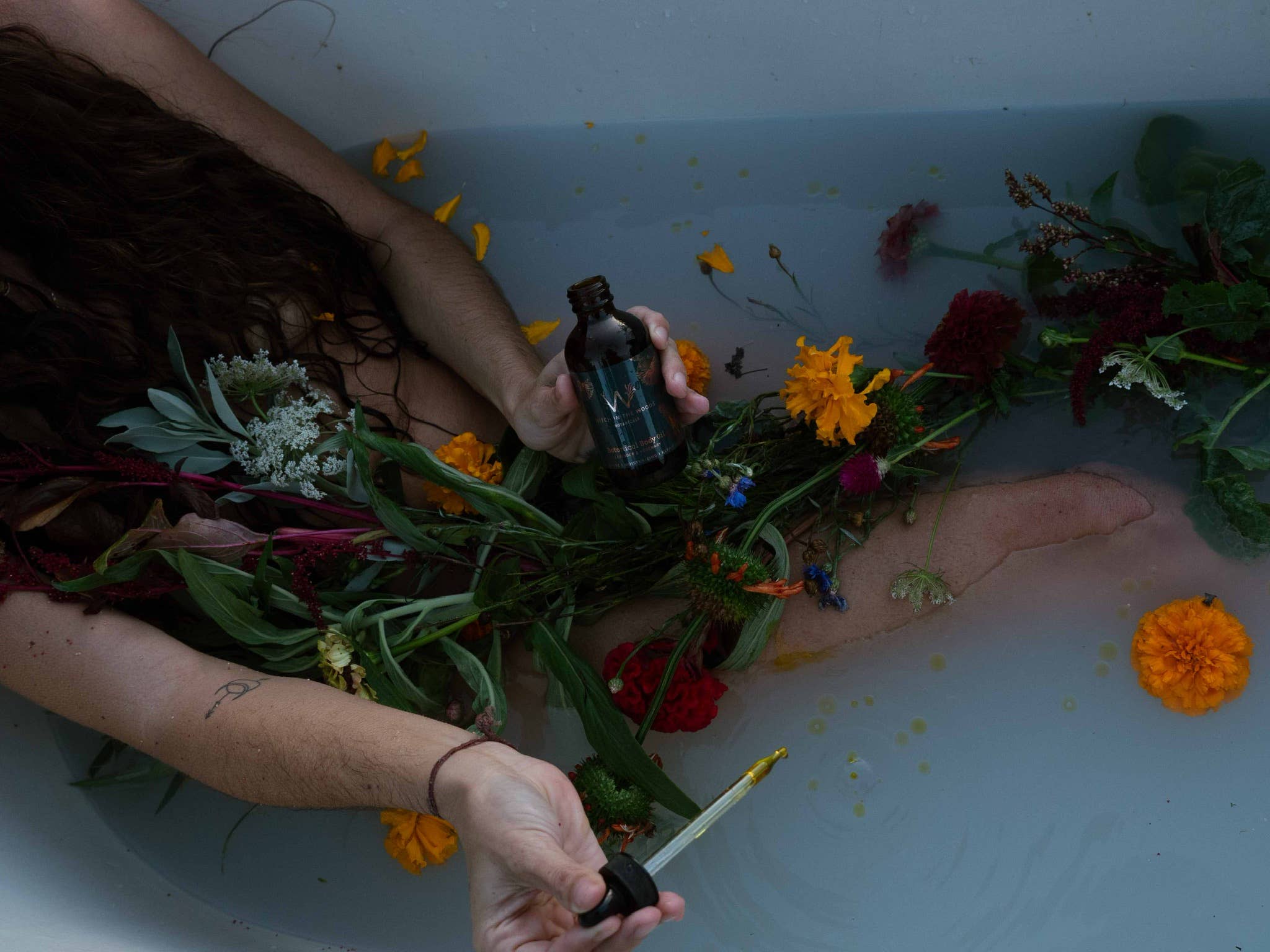 Witch in the Woods Botanicals - Wholesale Bath Soak/Milk - New Moon Milk Bath1