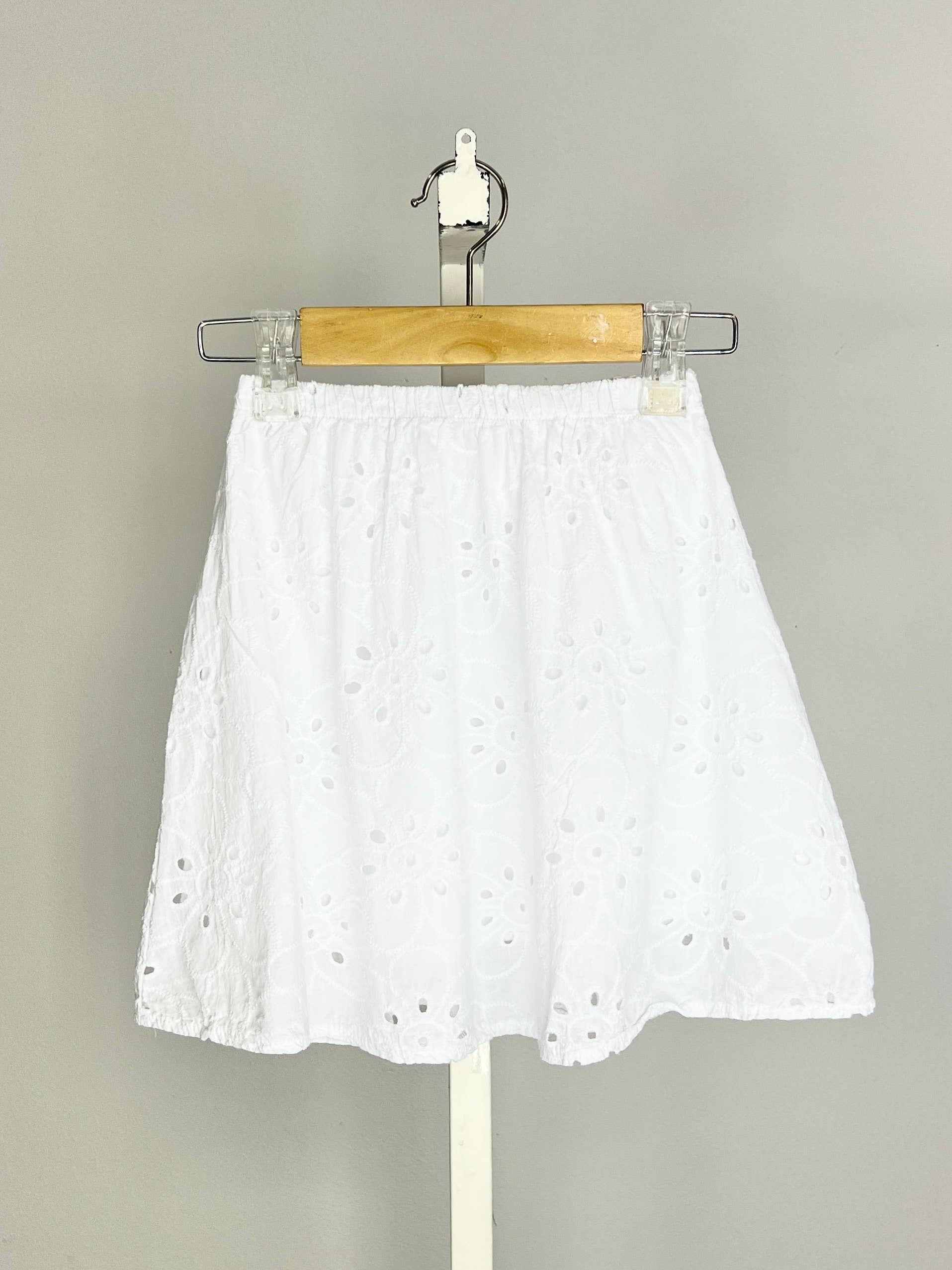 MINI MIGNON PARIS – wholesale Skirt – Kids – English embroidery cotton skirt for girls3