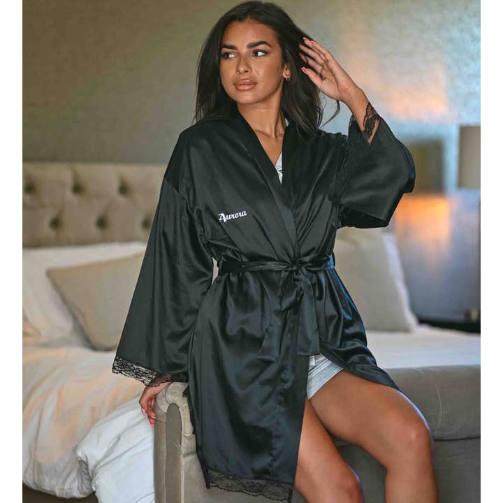 Lulabay - Vente Peignoir – femme - Peignoir de mariée personnalisé Lulabay pour femme en satin à fente latérale3