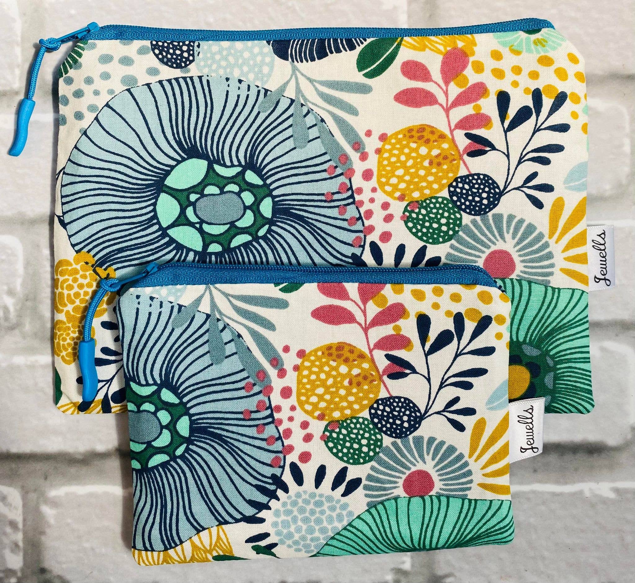 Jewells - Vente Pochette – femme - Pochette florale brillante en 2 couleurs et 2 tailles1