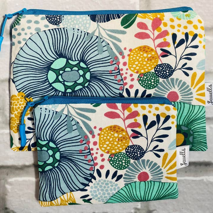 Jewells - Vente Pochette – femme - Pochette florale brillante en 2 couleurs et 2 tailles1