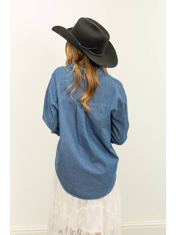 Blue Kathryn Classic Button-Up, Chambray for wholesale on Faire5