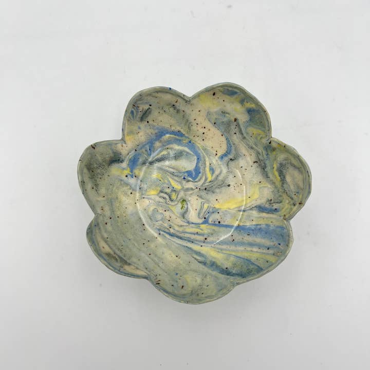 MVP STUDIO - Wholesale Jewelry Dish - Petal Plates9