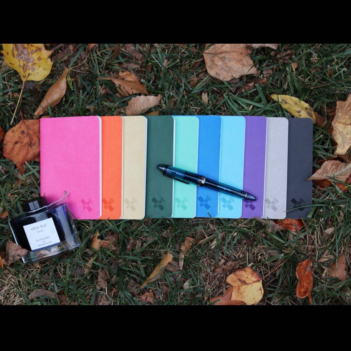 Odyssey Notebooks - Venta al por mayor Cuadernos - Cuaderno de bolsillo Tomoe River 68GSM, 9 x 14 cm1