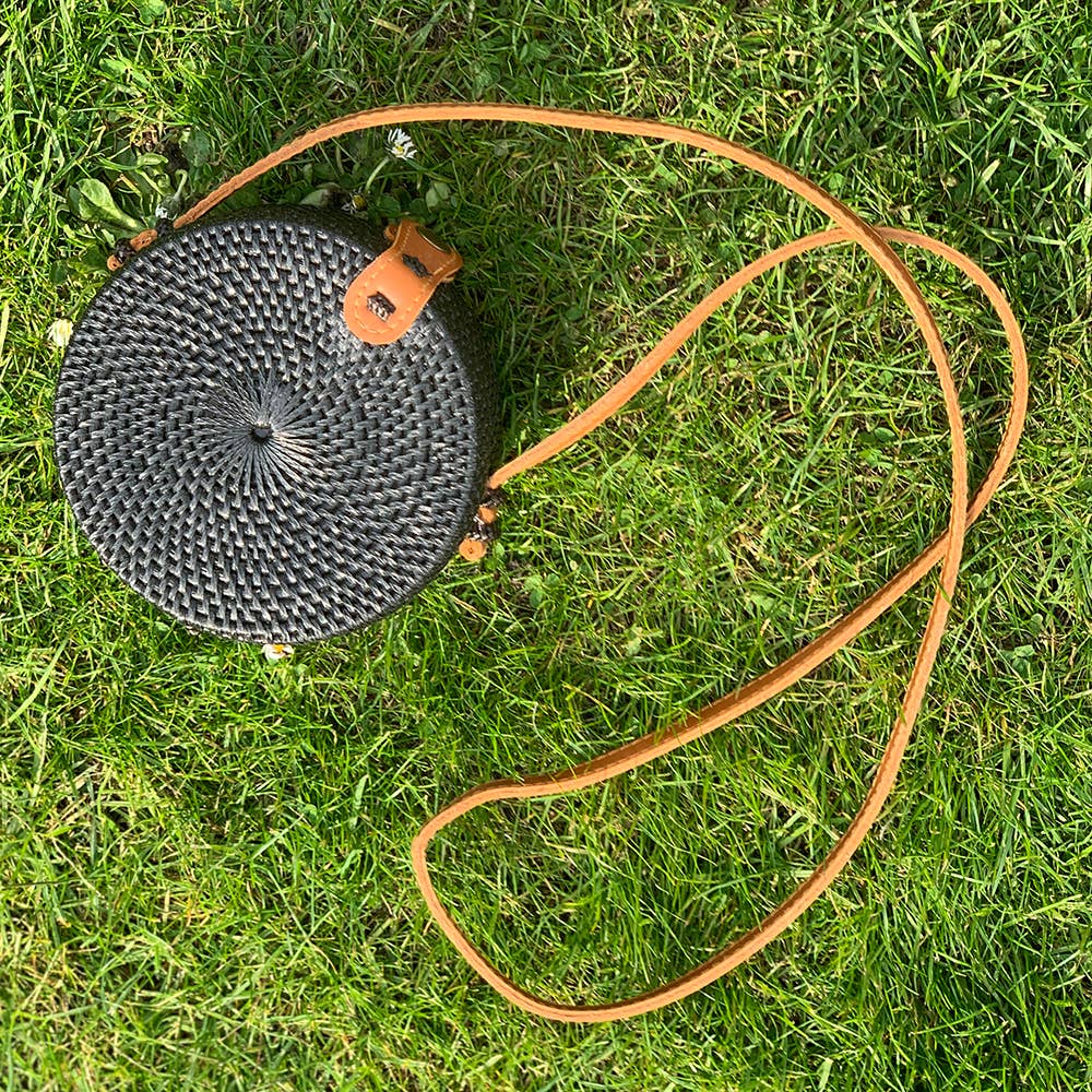 VIE - Wholesale Crossbody Bag - Women's - Rattan Roundy Bag9