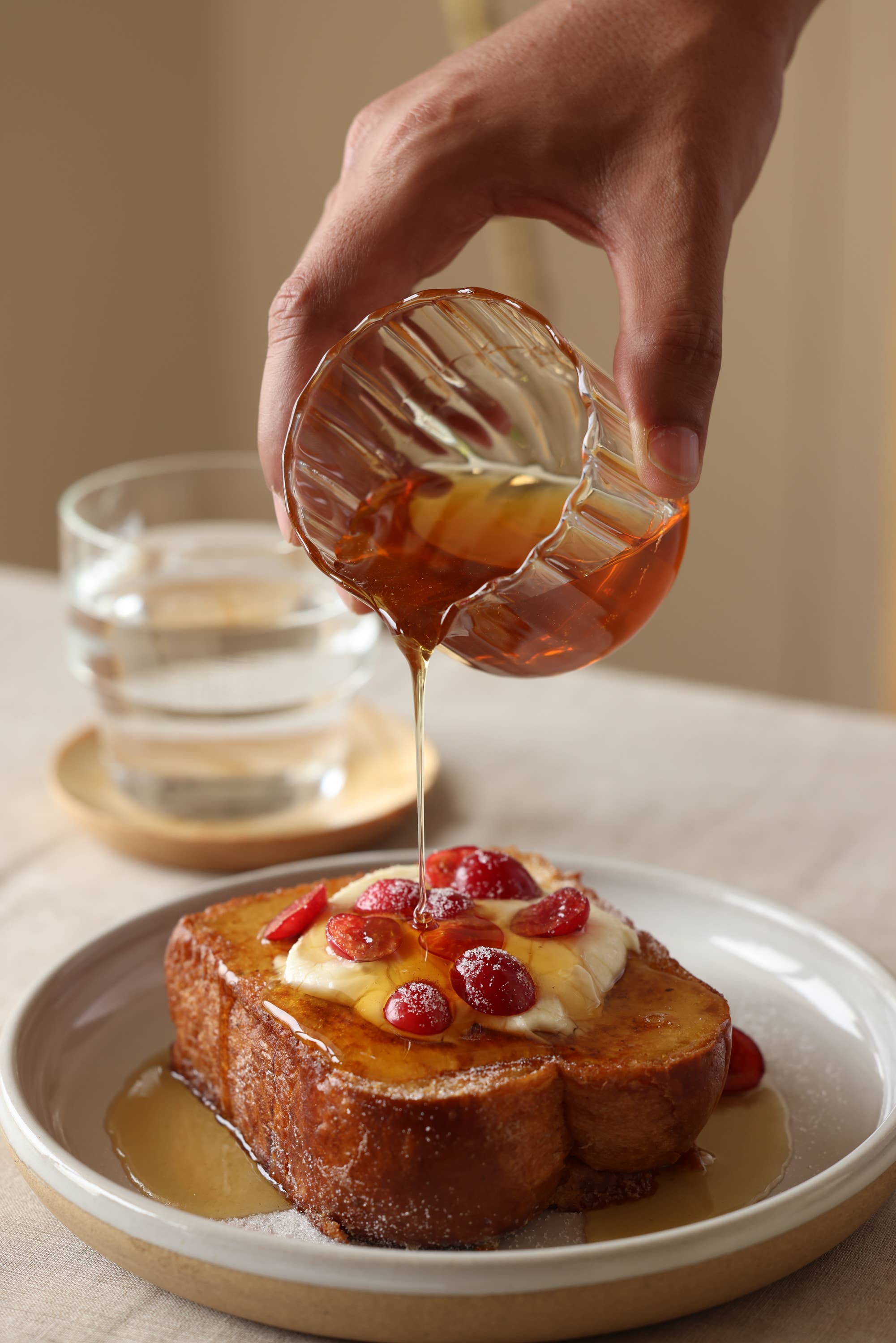 Fleck - Wholesale Creamer - Kira Glass Milk Pourer1