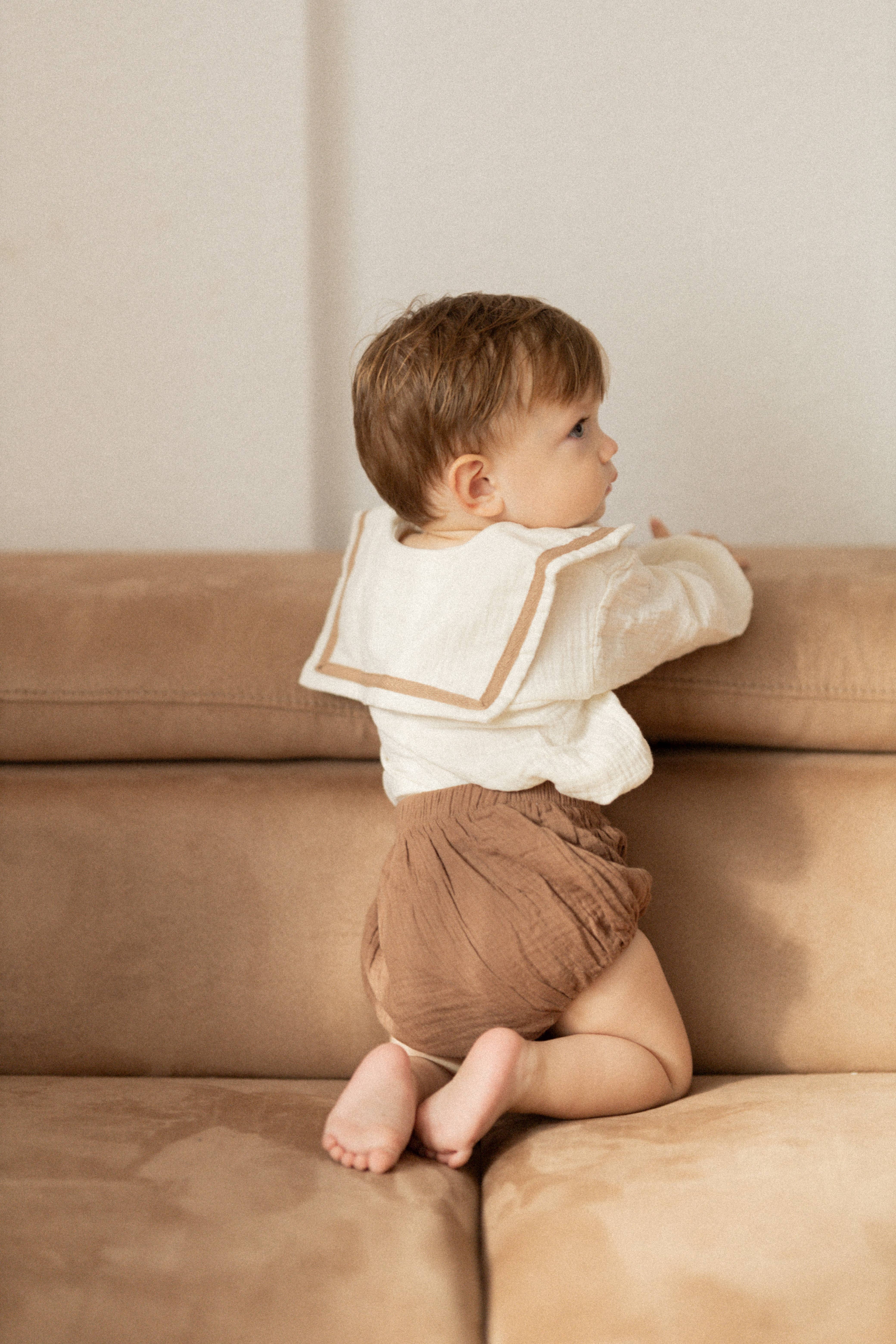 Annie & Charles - Wholesale Top & Short Set - Baby - Annie & Charles® muslin set with organic cotton collar3