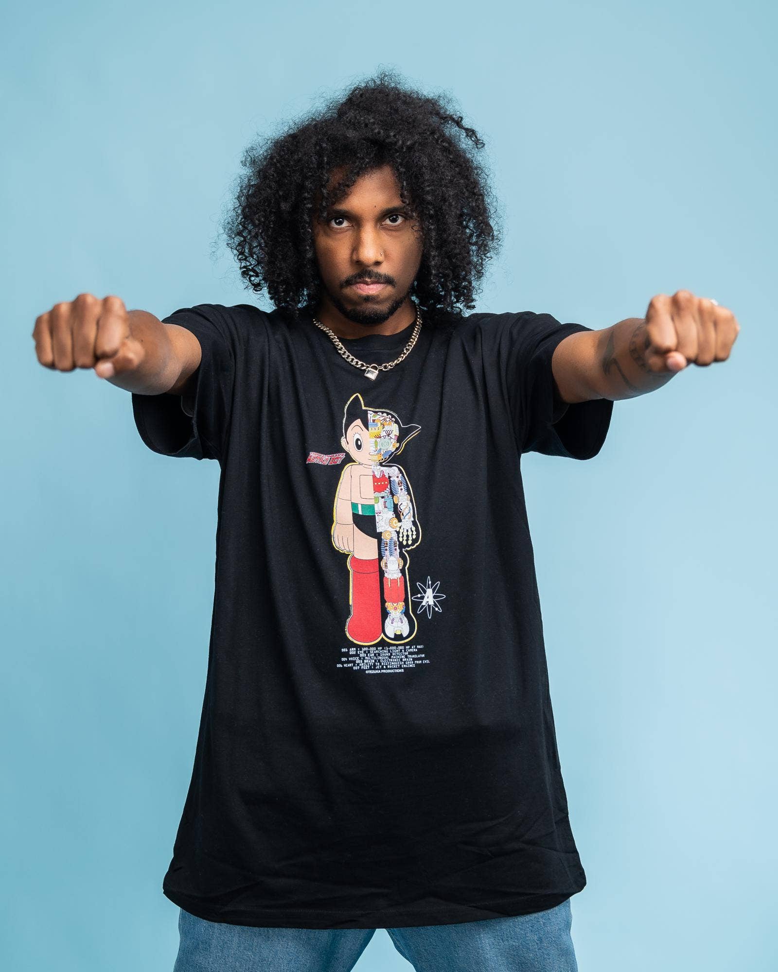 Threadheads – Engroshandel T-shirt med print - Dame – Astro Boy Half Robot T-shirt2