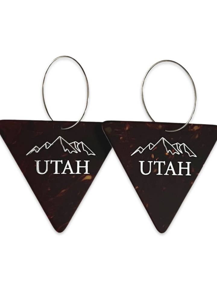 Créoles en forme de triangle en forme de tortue de la marque UTAH pour guitare pour la vente par Groupie Love