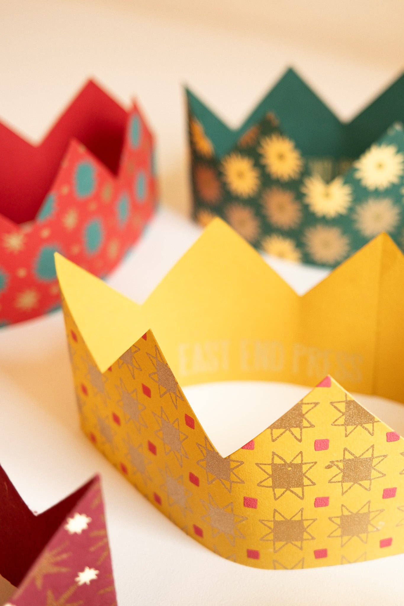 East End Press - Wholesale Party Hat/Crown - Festive Paper Crowns4