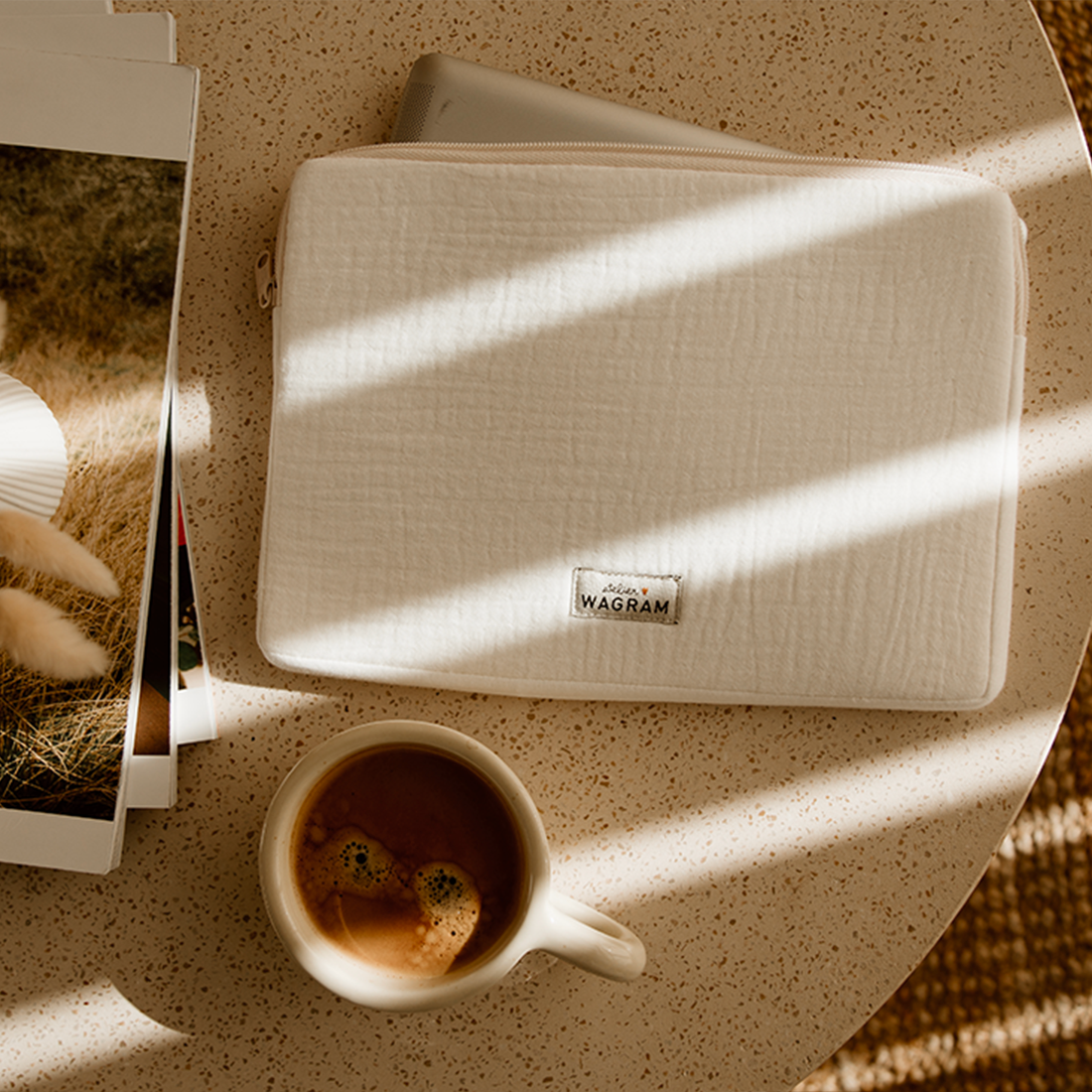 Atelier Wagram - Wholesale Pouch - Women's - iPad Case Gaze8