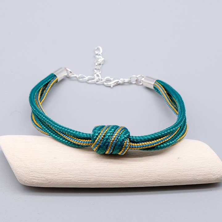 La Fabrique du Noeud – wholesale Vävt/flätat armband – Grön och guld spiral knut paracord armband