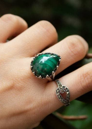 Ambra Jewels - Wholesale Cocktail/Statement Ring - Malachite Green Stone Ring, AR-67242