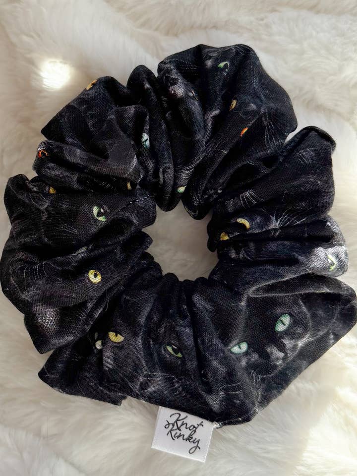 Cat’s Eye🐈⬛ for wholesale by Knot Kinky HairTies
