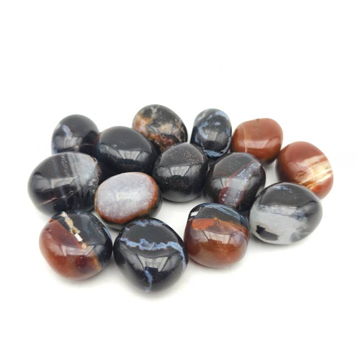 Tumbled Stones - Sardonyx - (200 g) for wholesale by Minéraux d'ailleurs