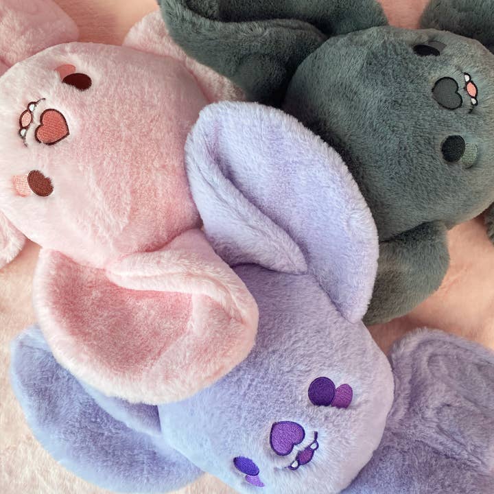 Bright Bat Design - Wholesale Stuffed/Plush Toy - Kids & Baby - Bright Bat Fluffy Bat Plush Toys4