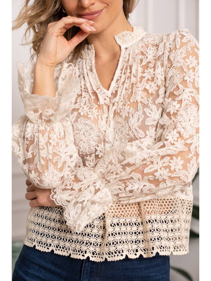 CHOKLATE PARIS - Wholesale Blouse - Women's - Bohemian lace blouse - 81016