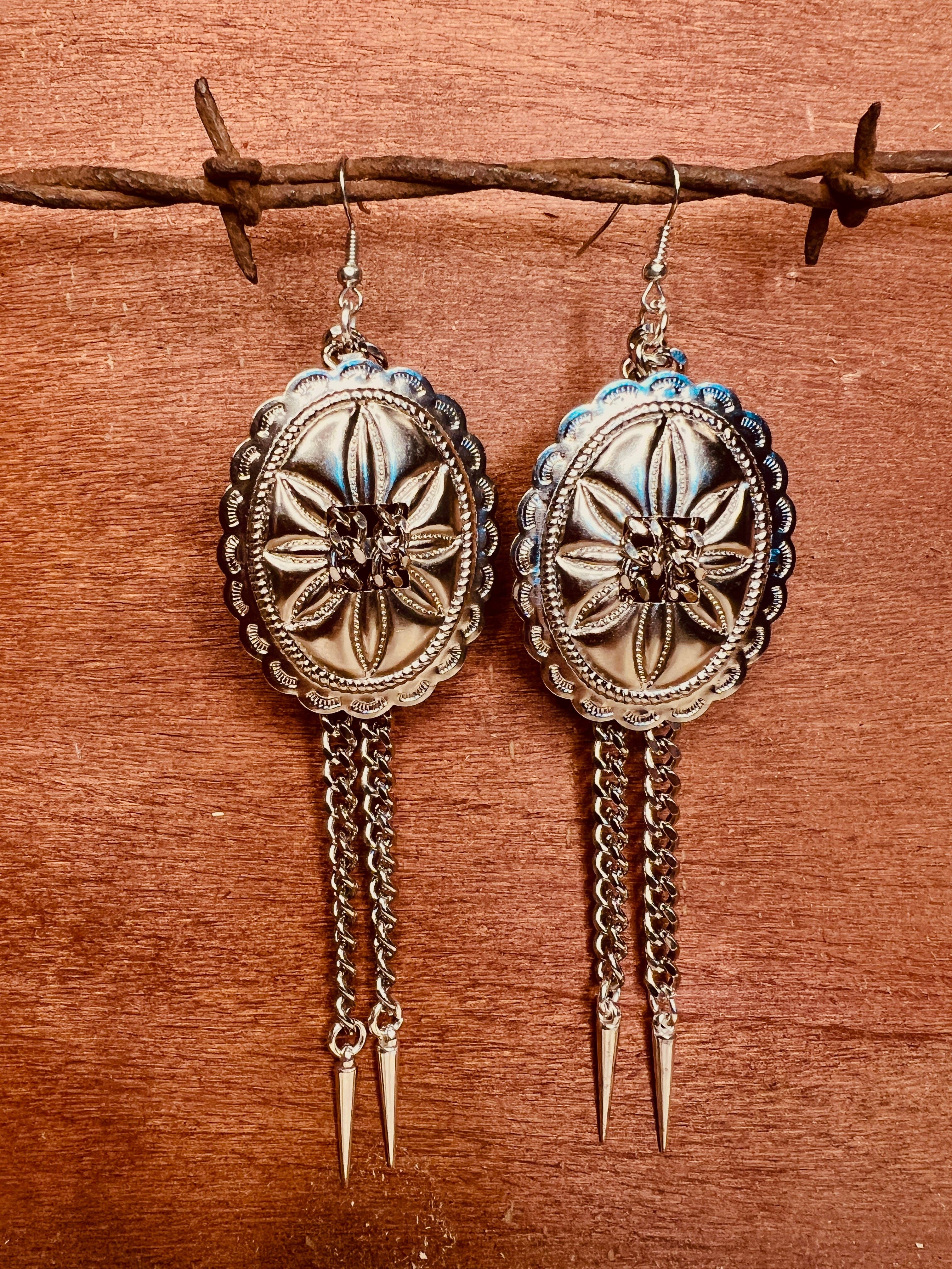 Switchblade Stiletto - Wholesale Dangle Earrings - Cowgirl Outlaw Chain Concho Dangle Earrings0