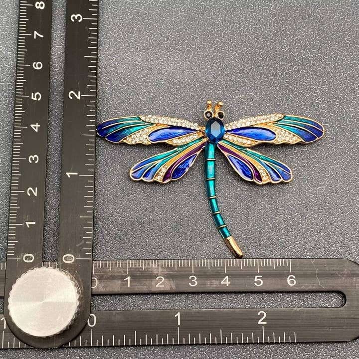 Mio Queena – alfinete de lapela por atacado – Broche Libélula com Esmalte Colorido e Pedras Decorativas4