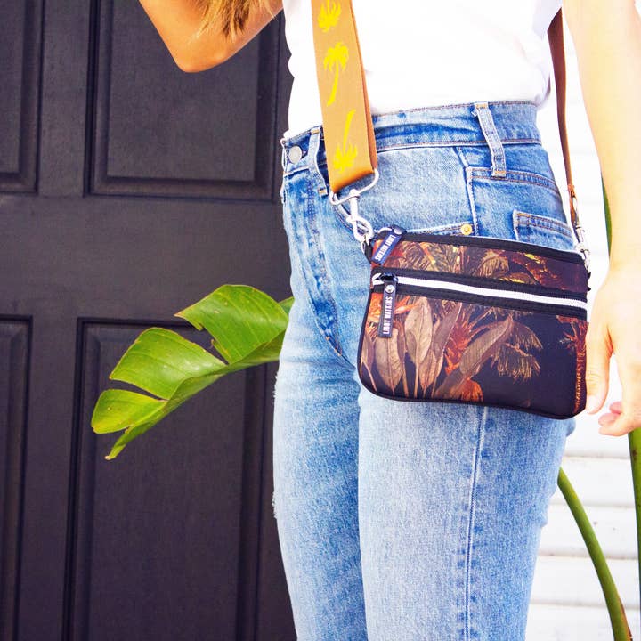 Libby Watkins - Wholesale Belt bag – Women’s - Belt Bag Bag in Coco Cabana black2