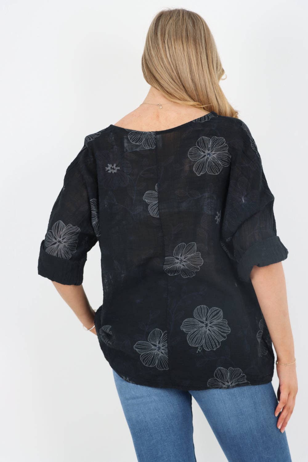 Miss Bold – Engroshandel Tunika - Dame – Italiensk bomuldsoverdel med blomsterprint3