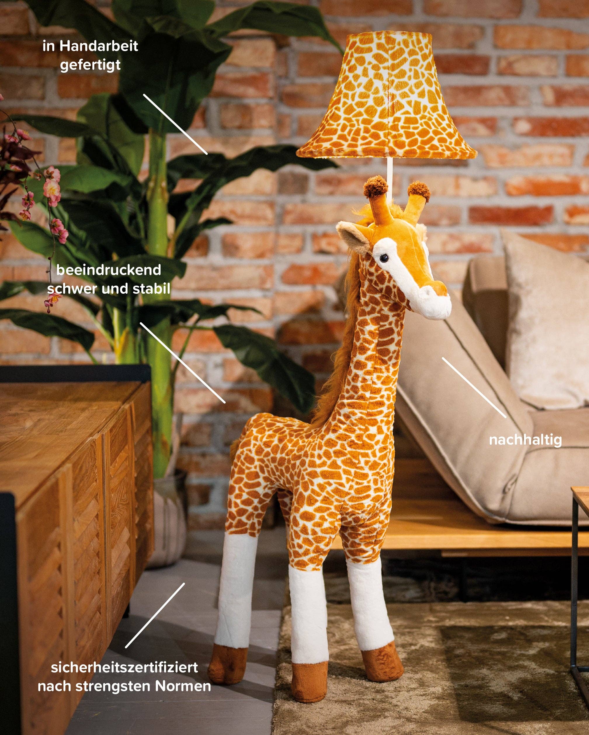 Happy Lamps - Wholesale Figurine Lamp - Raffi the Giraffe1