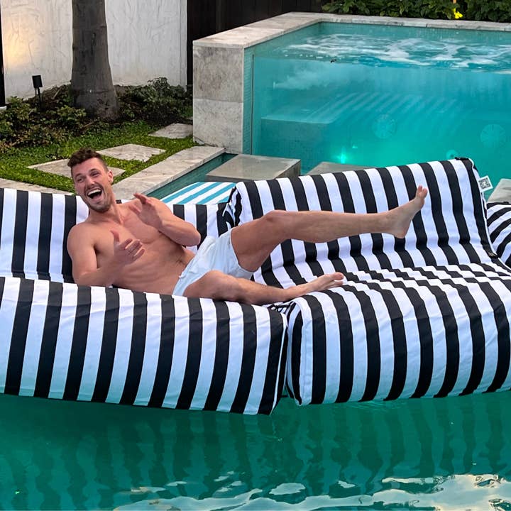 ACQUABOSS - Wholesale Inflatables - ACQUABOSS Luxe Lounger2