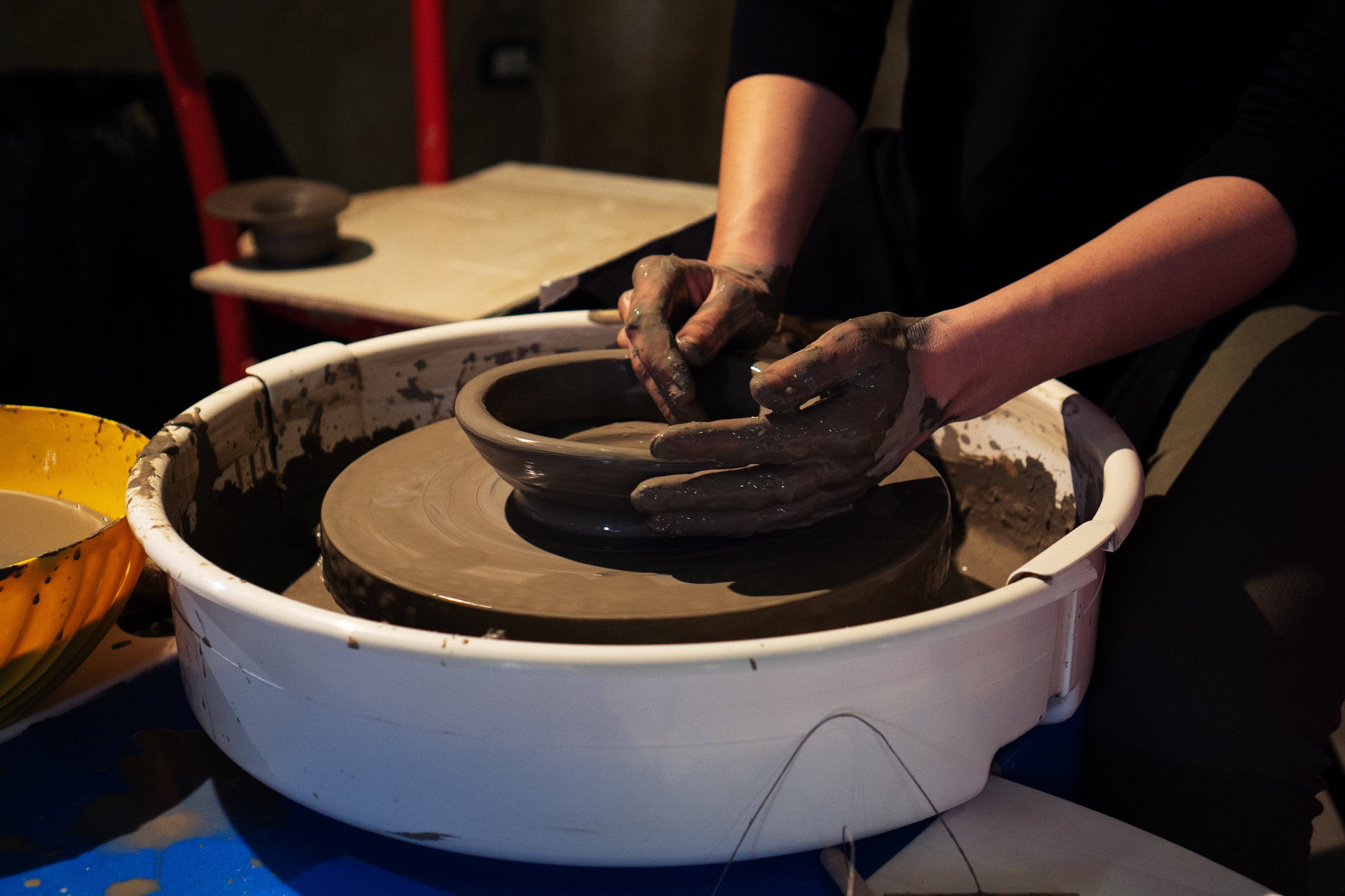 MENA FUECO studio - Wholesale DIY Craft Kit - POTTERY WHEEL WORKSHOP2