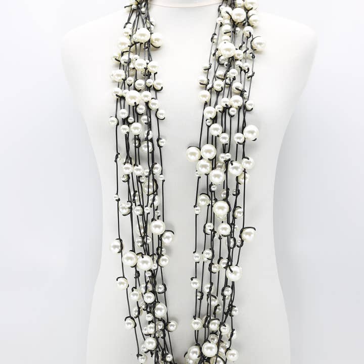 Jianhui London - Wholesale Beaded/pearl necklace - Faux Pearls on Leatherette Necklace3