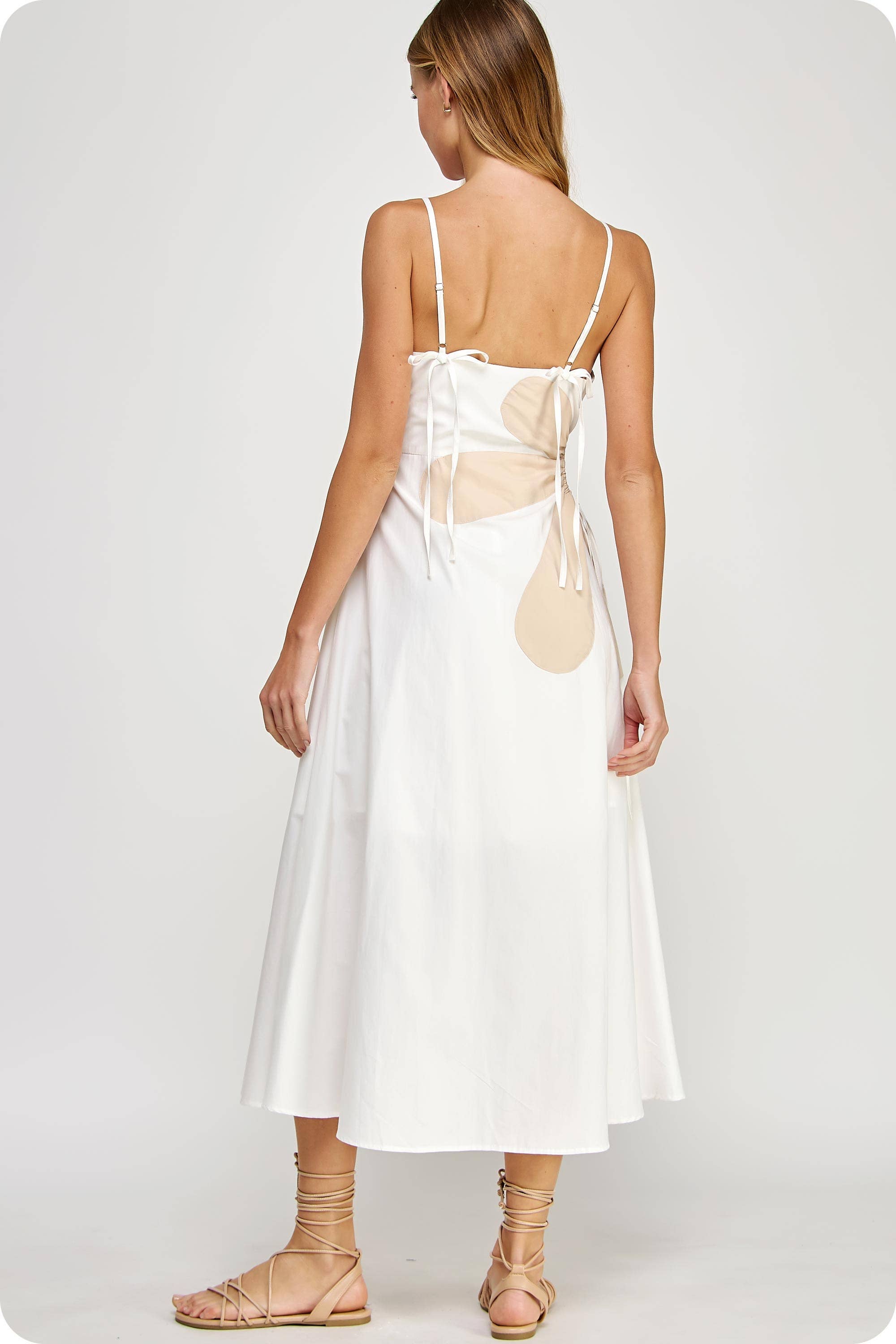 Strut & Bolt - Wholesale Dress - Women's - Sleeveless Side Cut-Out Flower Detail Midi Dress20