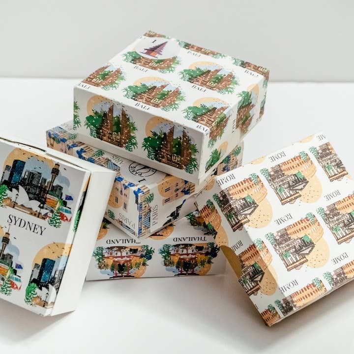 simply blessed shy - Wholesale Gift Box - Travel Themed Illustrated Ornament Gift Boxes