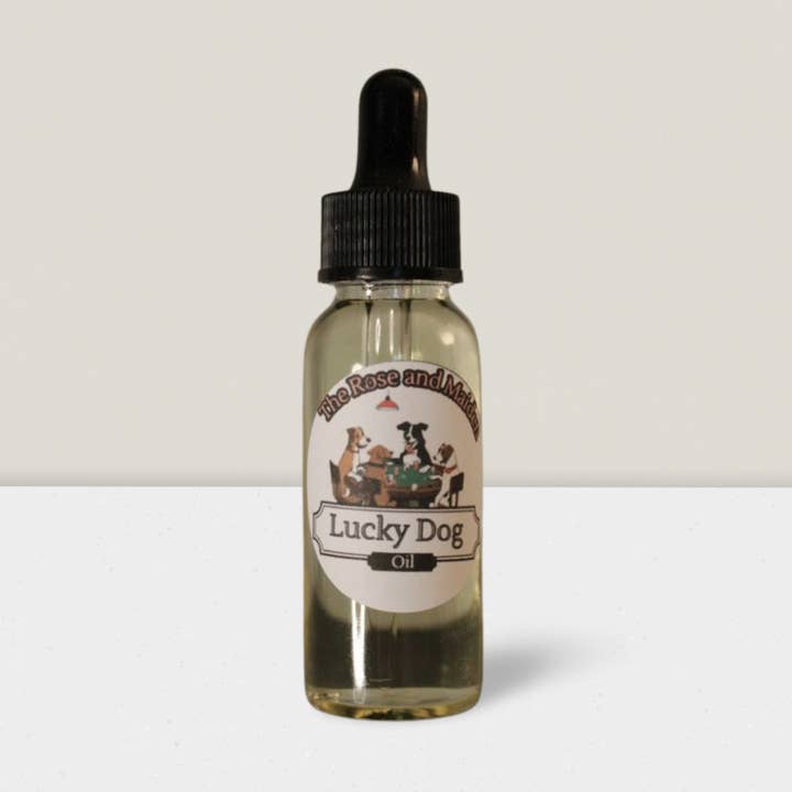 Huile Lucky Dog pour la vente par The Rose and Maiden