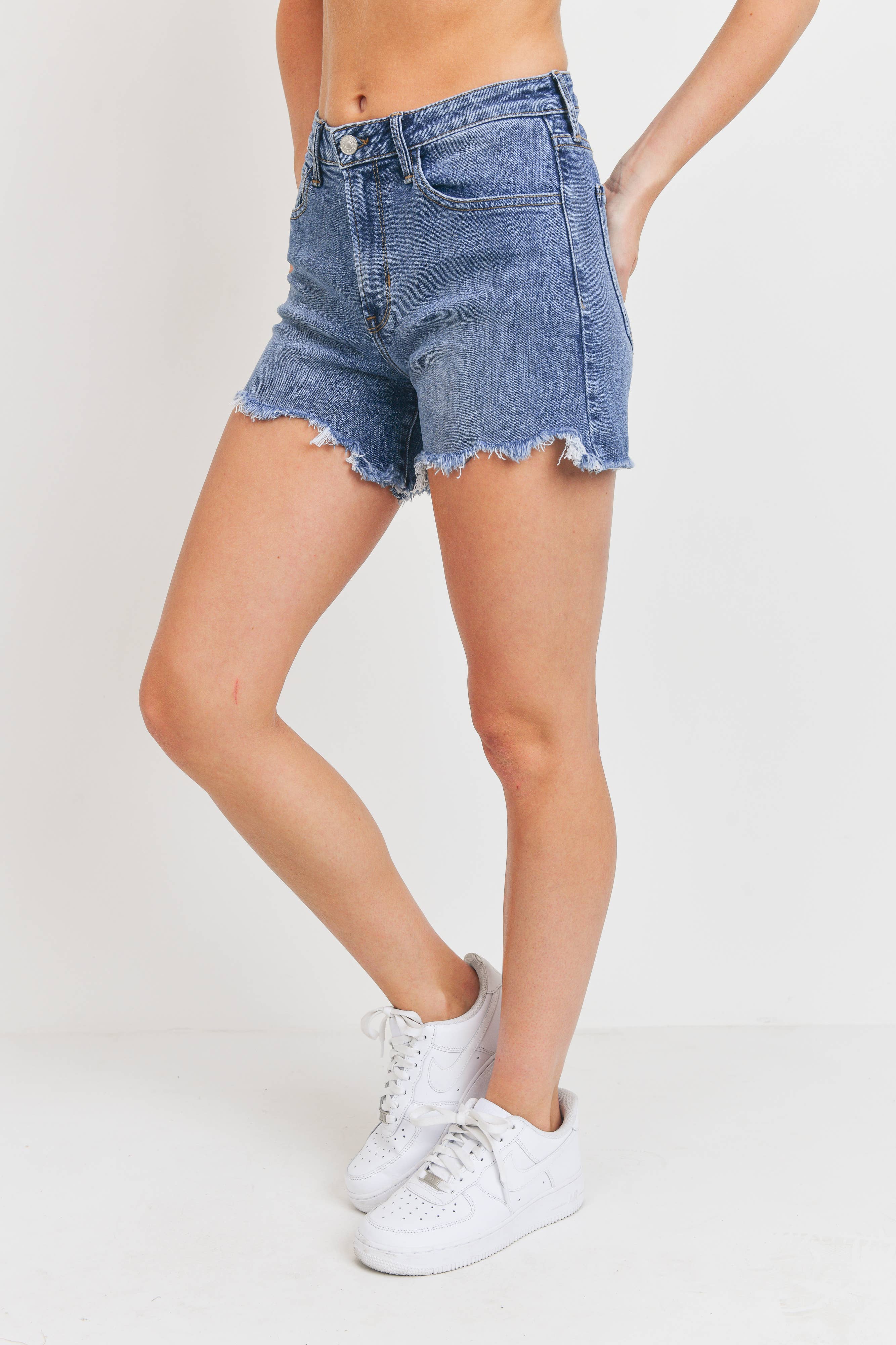 JUST BLACK DENIM – Engroshandel Shorts – Kvinder – BH401J - MED - Hi-Lo Hem Detalje Lang Kort5
