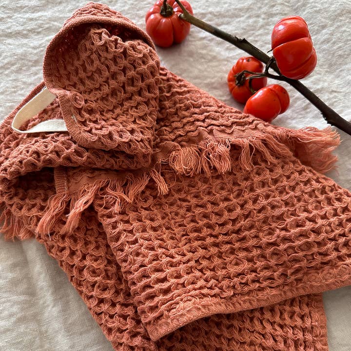 My Kitchen Linens - Wholesale Tea Towel - Set of 2 Waffle Kitchen Towels with Fringes