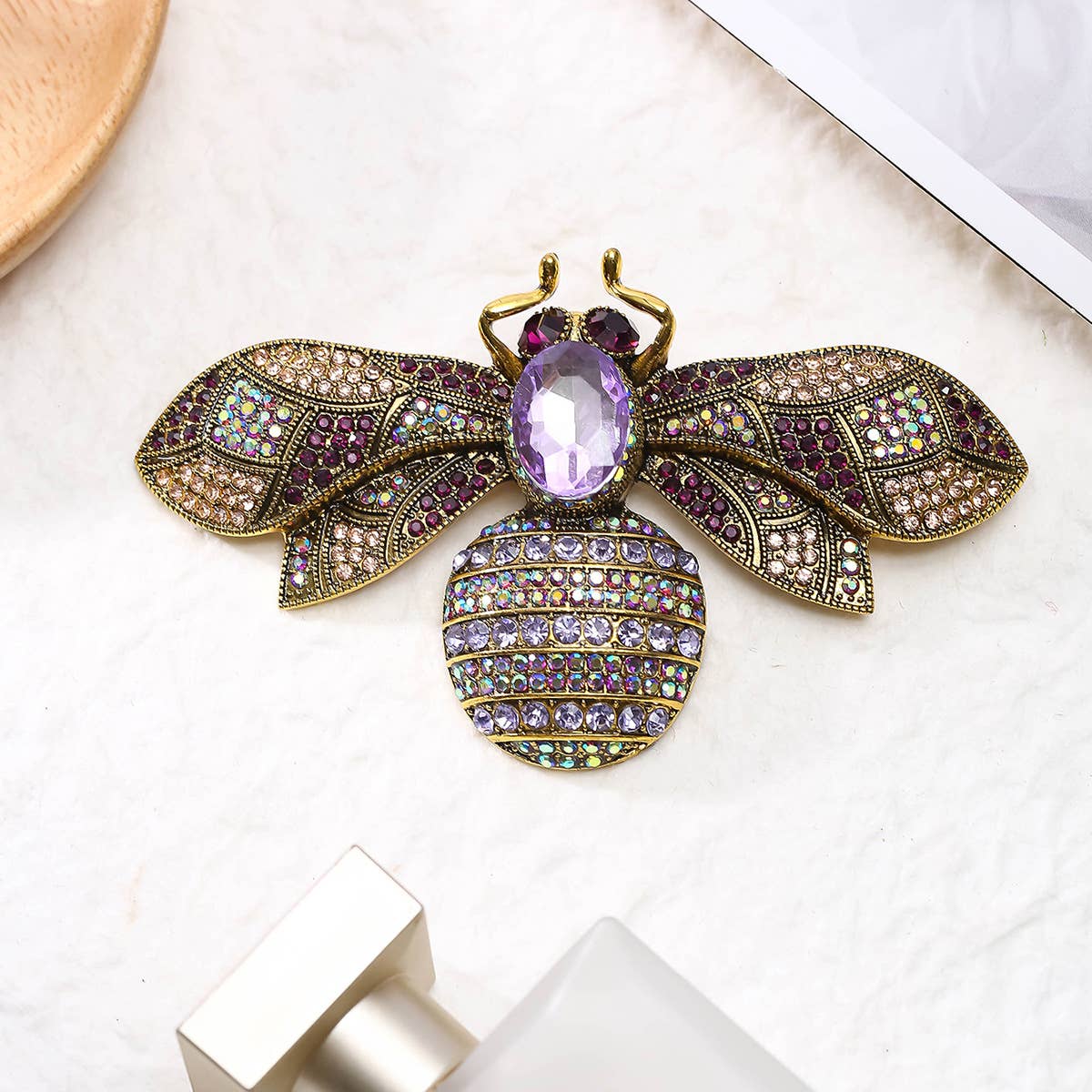 Tourtiwi – Großhandel Broschen – Bunter Strass-Bienenbrosche, Insektennadel0