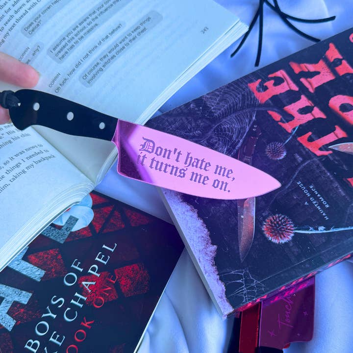 Scribbles Wholesale - Wholesale Bookmark - Don't Hate Me, Turns Me On - Pink Mirrored Knife Bookmark2
