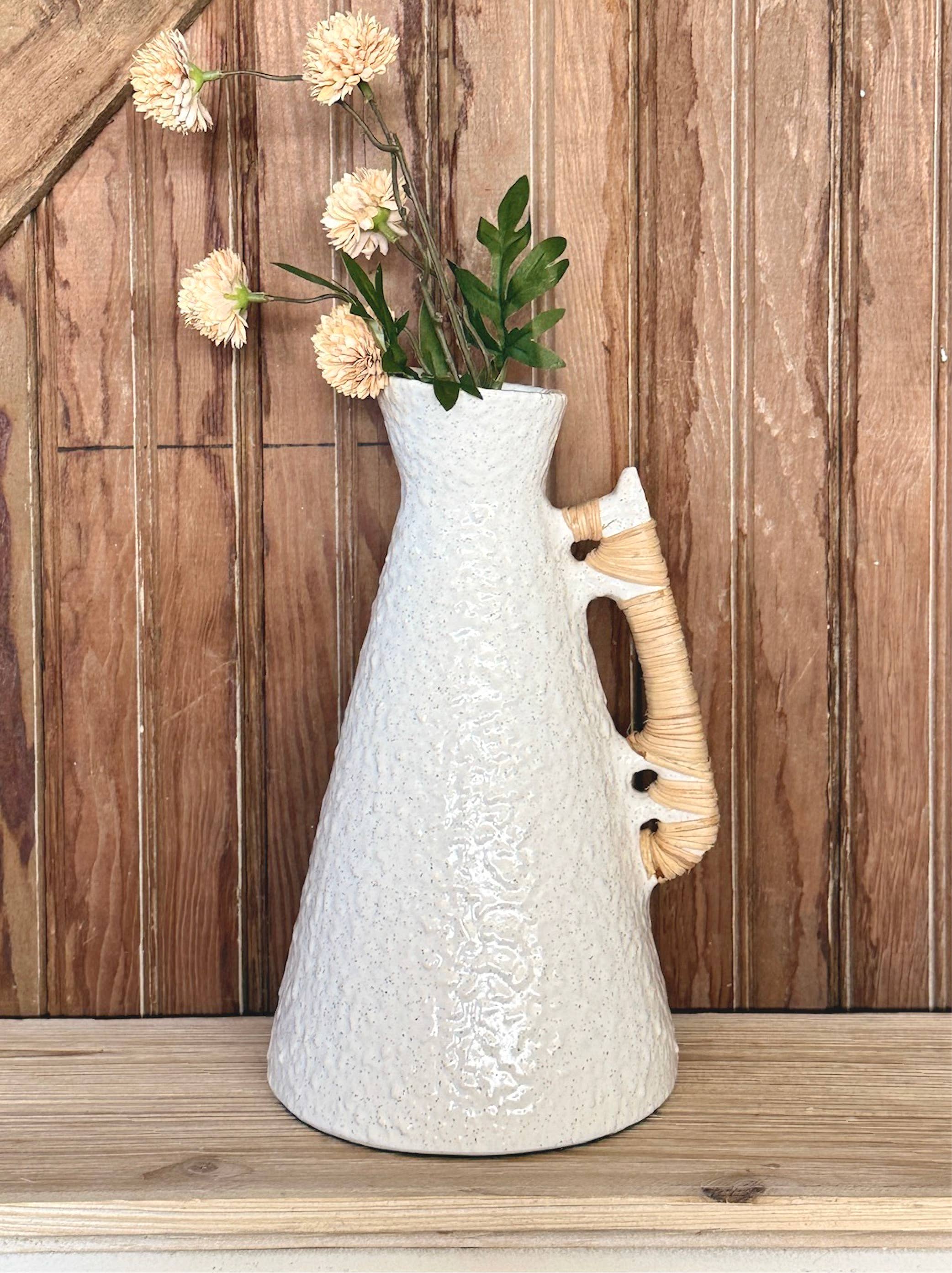 Made Market Co. – wholesale Vase – Rattan Wrapped Handle Vase Off White Large