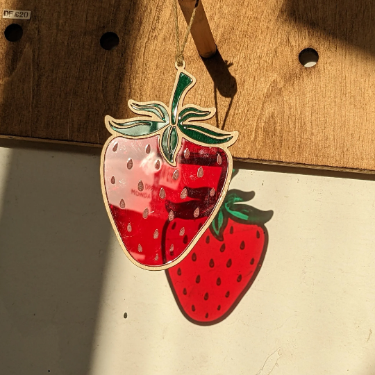 Bristol Design Forge Ltd – wholesale Suncatcher – Strawberry Window Hanging Faux Stained Glass Cut Acrylic6