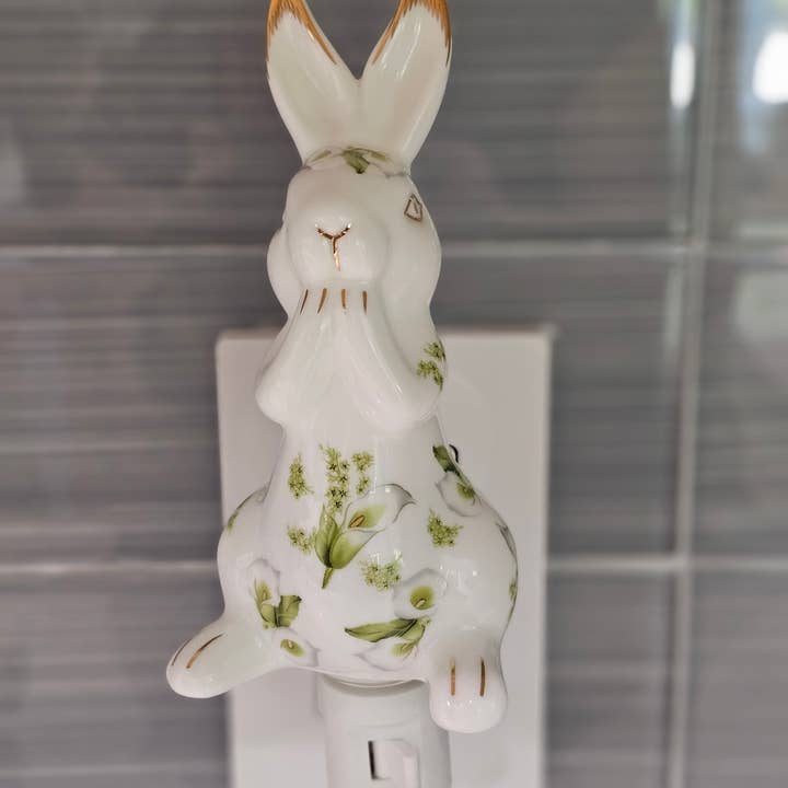 Green Pastures Wholesale - Wholesale Night Light - Night Lights - 24K Porcelain Rabbit 1