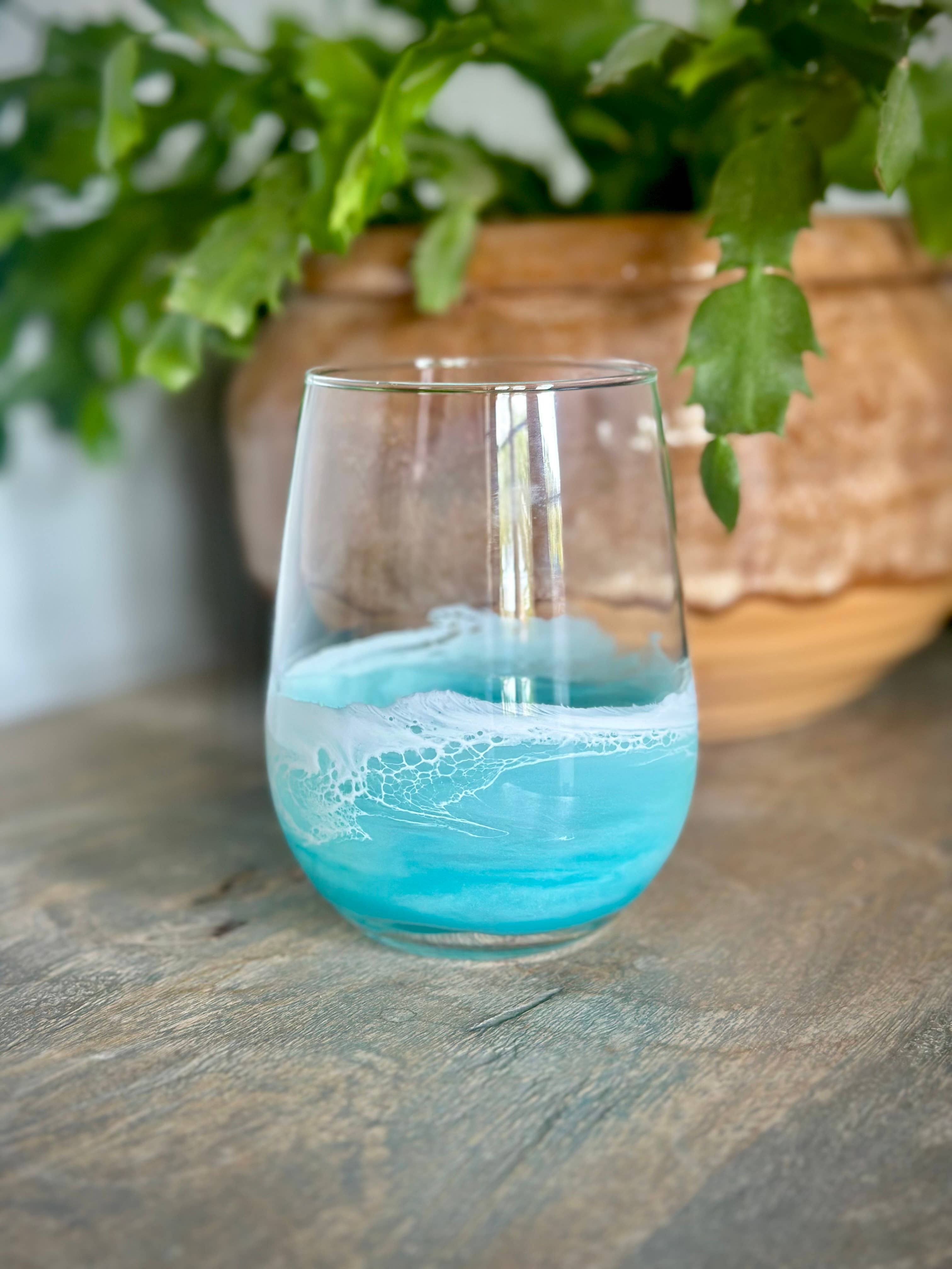 Artful Nests - Wholesale Wine Glass - Stemless Wine Glass with Resin Waves - Light Teal 7