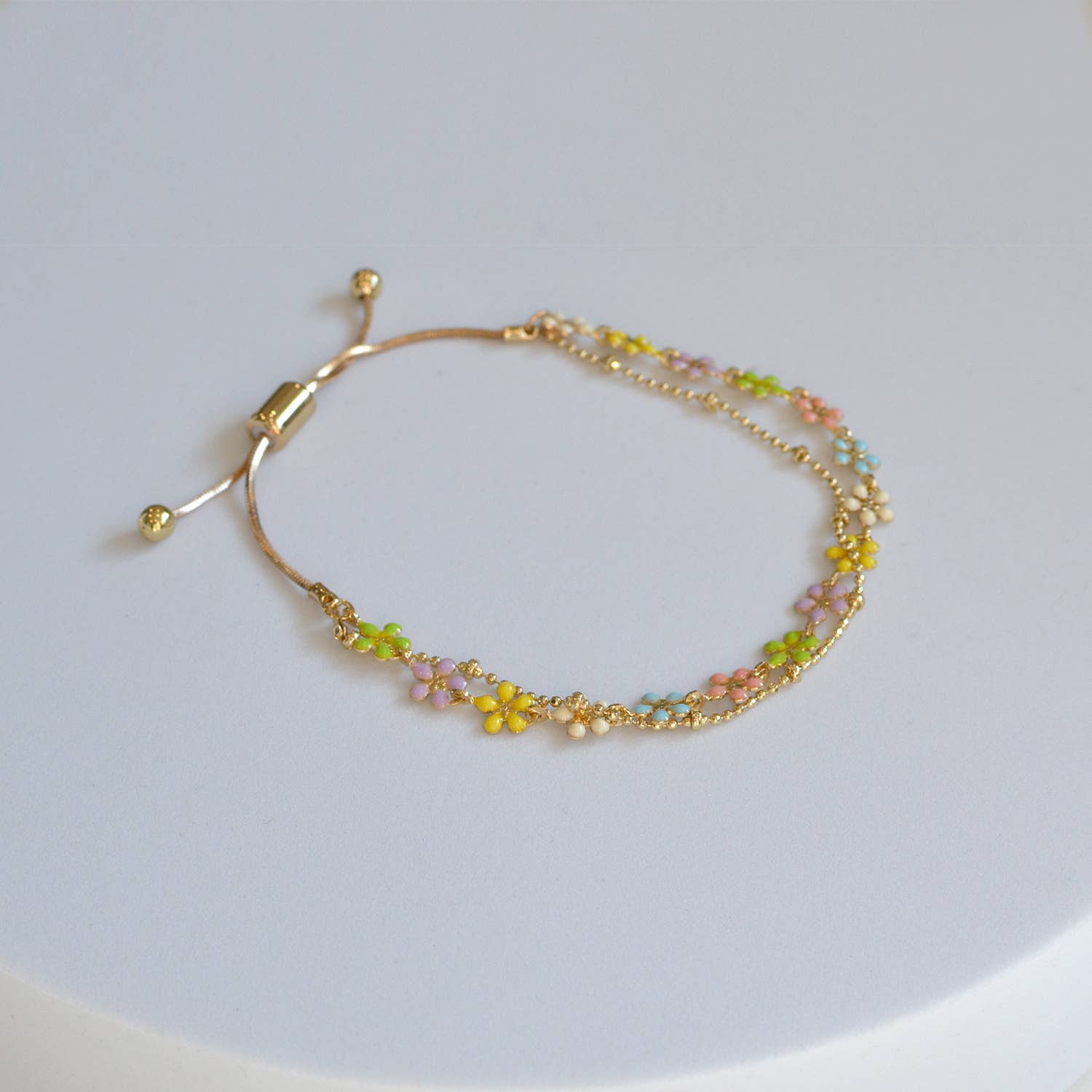 StarryNYC - Wholesale Schakelarmband - Verstelbare kettingarmbanden met gekleurde epoxyemaille bloemen8