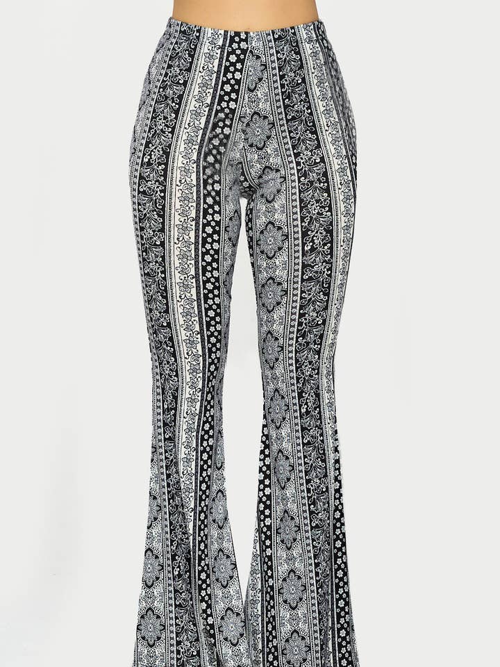 AP12522 Pantalon évasé imprimé bohème pour la vente par April Moon