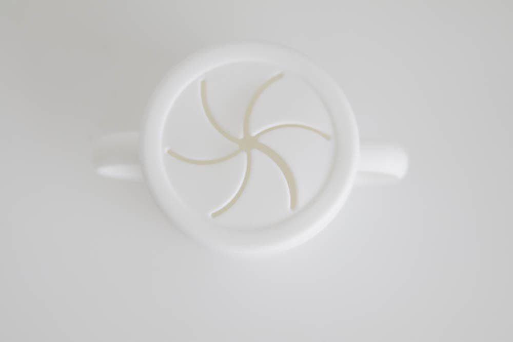 The Saturday Baby - Vente Boîte à goûter - Enfant et bébé - Gobelet à snack en silicone The Saturday Baby36