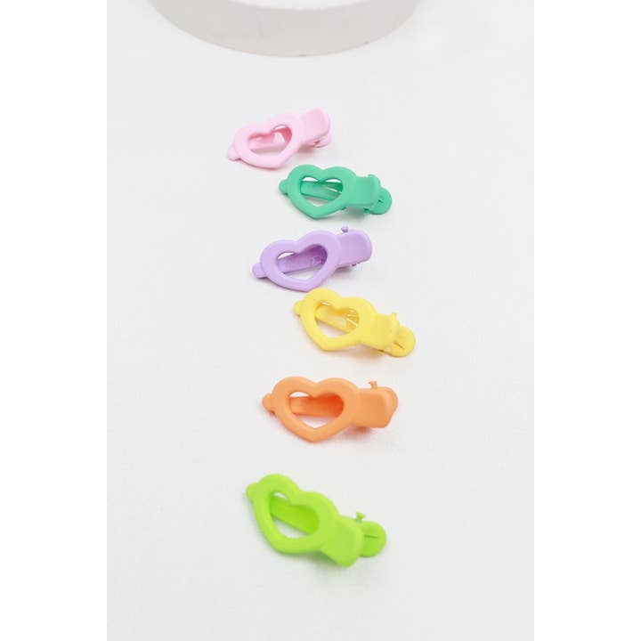 6-Pcs Mini Heart Shape Alligator Clips and other Purchase Wholesale alligator clips. Free Returns & Net 60 Terms on Faire trending on Faire.