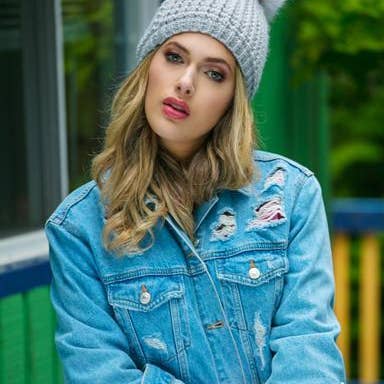 Kyi Kyi - Wholesale Beanie - Women's - Classic Fur - Multi Color Pom5