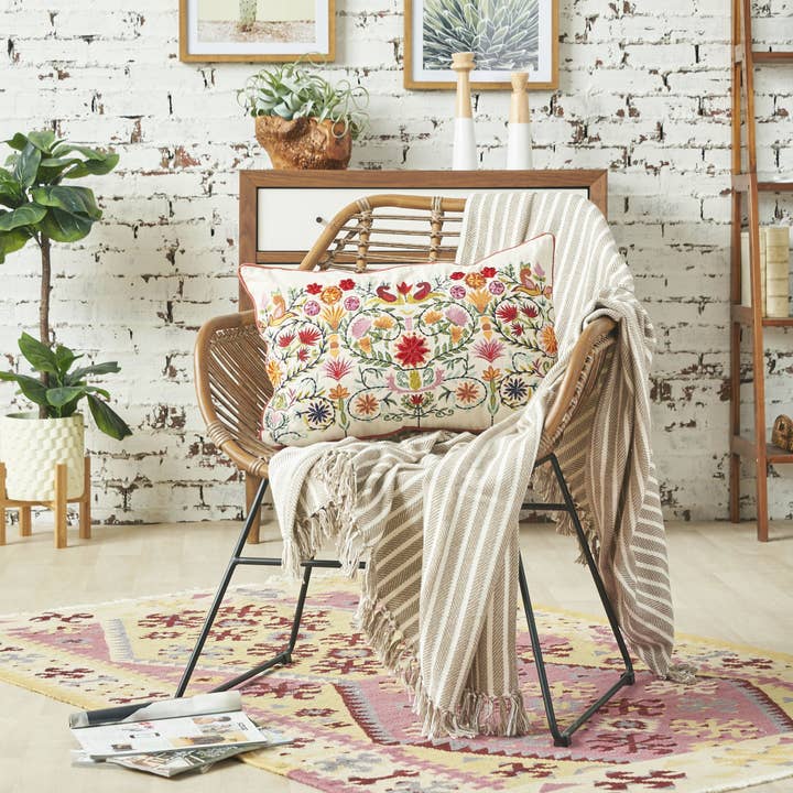 carol & frank - Wholesale Throw/Decorative Pillow - SALE Pippa Floral Throw Pillow1